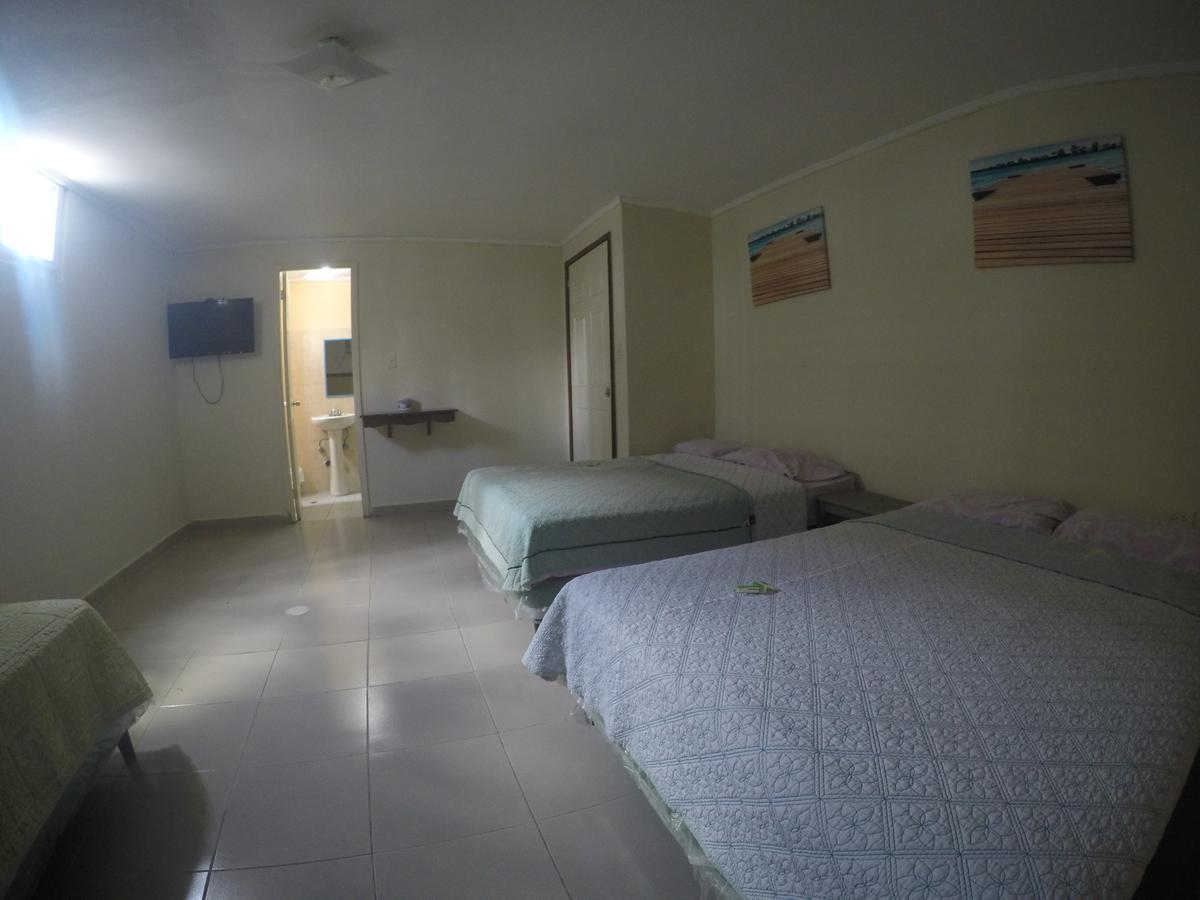 Pension America Panama City Exterior photo
